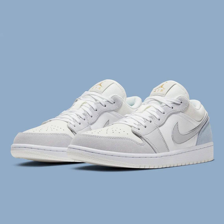 Air Jordan 1 Low “ Paris “