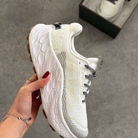 New Balance Men's Fresh Foam X Trail More v3 - White 