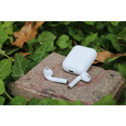 i12 Mat Beyaz Renkli TWS Airpods Kulaklık