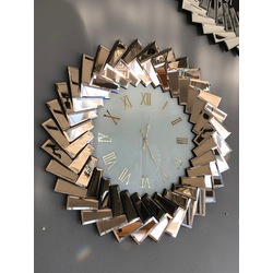 80 cm Lüx  model saat