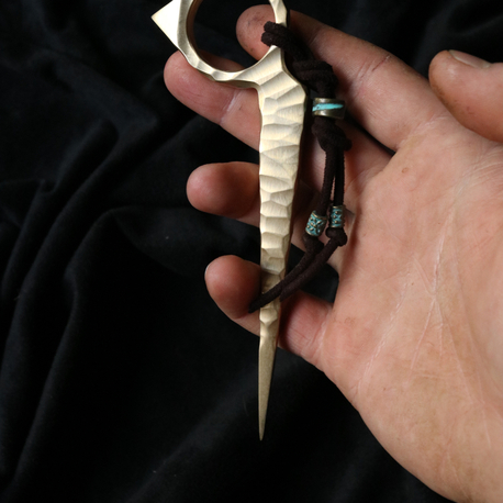 CIAN BRONZ KUBOTAN