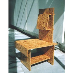 BALLI FISTIK CHAIR