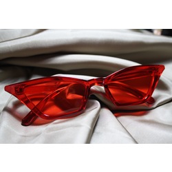 KIRMIZI CAMLI CAT EYE 