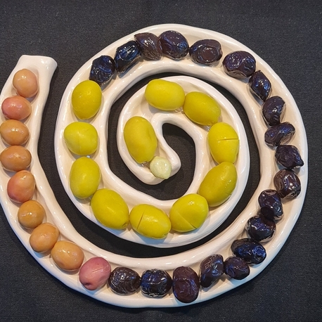 zeytin sunum tabağı