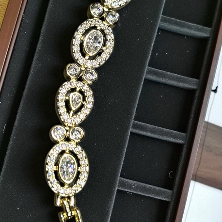 Maya Vip Gold Renk Bileklik