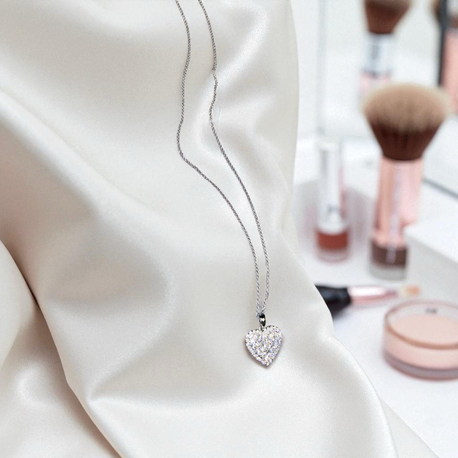 Kalpli Vip Silver Renk Kolye