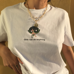 Girls can do anything - T-shirt