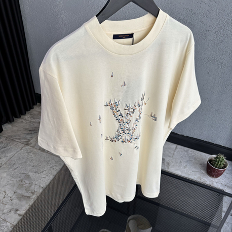 LOUISVUITTON Special Nakış Logo Tshirt