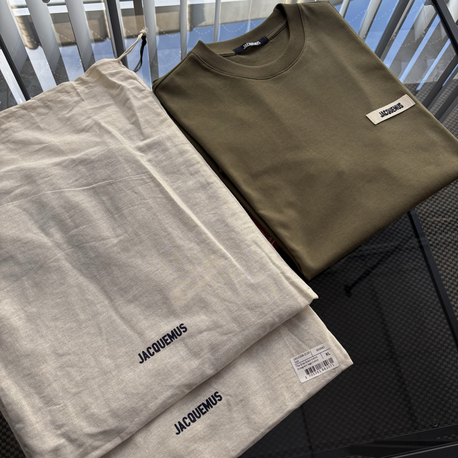 JACQUEMUS Special Tshirt