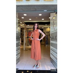 Önü Pencere Detaylı Elbise