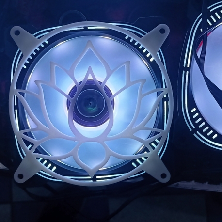Lotus fan cover