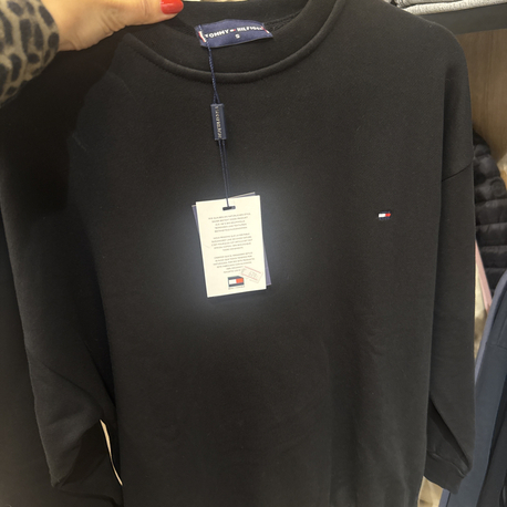 Sıyah sweat