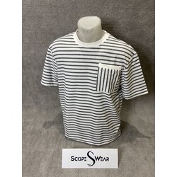 Yeni Sezon Gri Çizgili Cep Detaylı T-Shirt