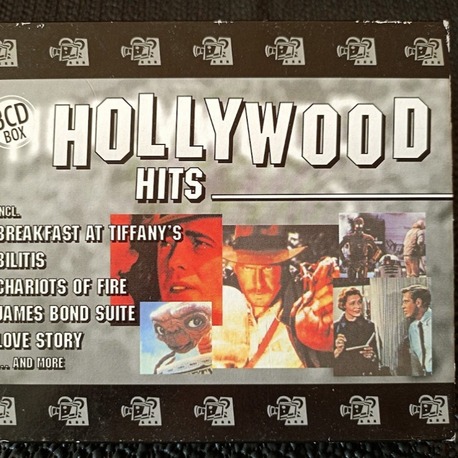 HOLLYWOOD HITS 3 CD LİK BOX SET den OLUŞMAKTADIR.