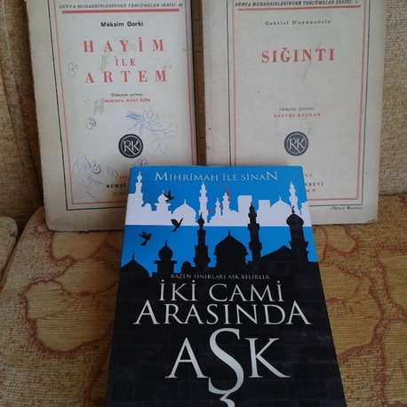 ÜÇ KİTAP TEK FİYAT TOPLU SATIŞ.