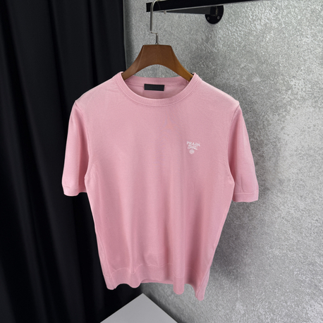  PRADA Premium T-shirt