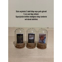 3 adet tüpte mini kitap 