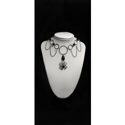 Örümcek detay halka choker 