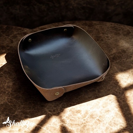 Hakiki Deri Valet Tray – Anahtarlık & Aksesuar Düzenleyici