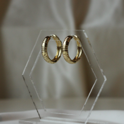 Gold Xuping Çizgili Halka Küpe