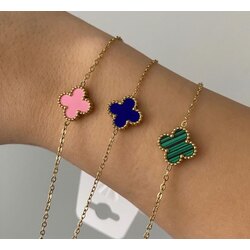 pembe van cleef bileklik