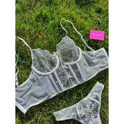 Flower Bra Beyaz Nakışlı Takım