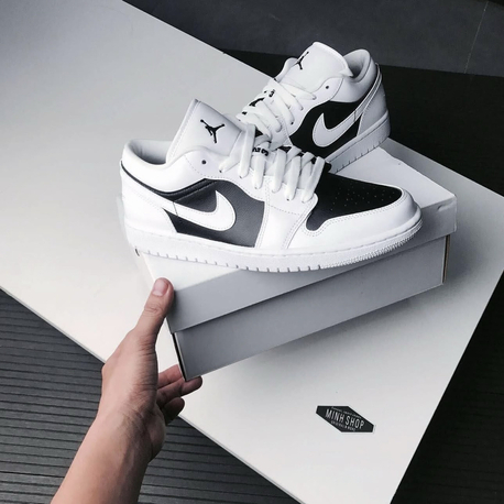 Air Jordan 1 Low "Panda"