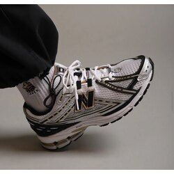 New Balance 1906R White Gold