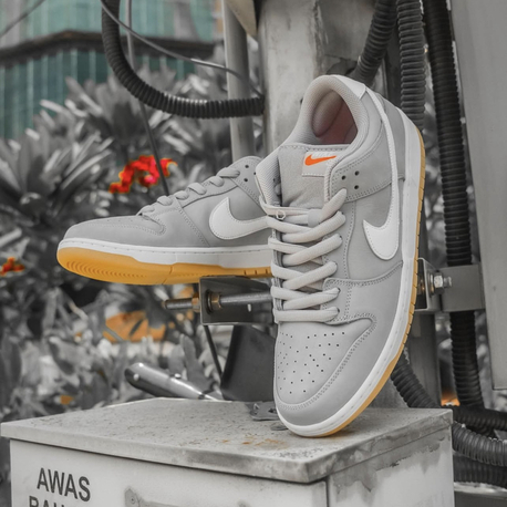 Nike SB Dunk Low Pro ISO Orange Label Wolf Grey Gum