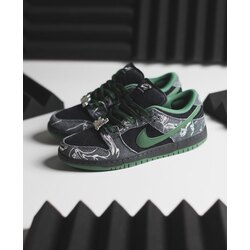 Nike SB Dunk Low There Skateboards