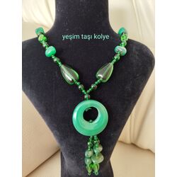 yeşim taşı kolye 