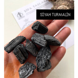 İşlenmemiş Siyah Turmalin