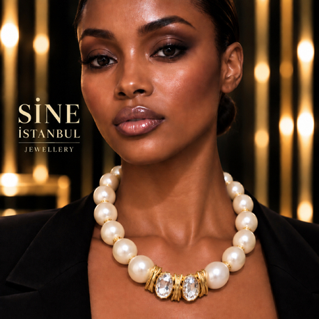 MAJESTE CRYSTAL PEARL KOLYE