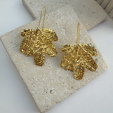 Gold yaprak küpe 