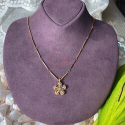 Zirkon Gold Çiçek Kolye ✨