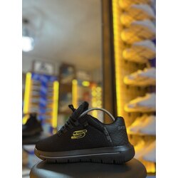 Skecherss 