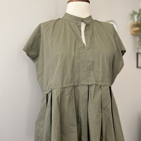 Guttha Milano Archivio 12 Haki Minimalist Tasarım Bluz