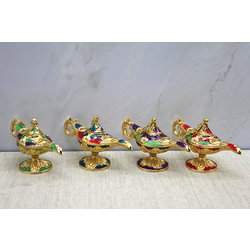 Mineli Metal Alaaddin Lambası Model 1