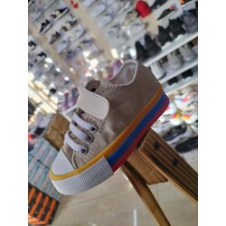benetton Converse 
