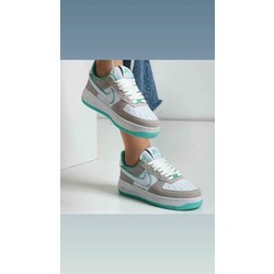 Nike Air Fox F2 loge