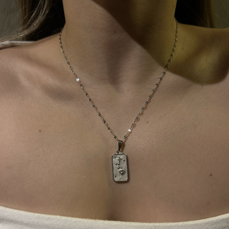 plaka silver kolye