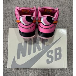 Nike SB Dunk Low The Powerpuff Girls Blossom