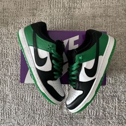 Nike SB Dunk Low "Classic Green"