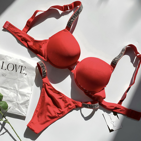 Victoria’s Secret Very Sexy Shine Kırmızı Destekli 