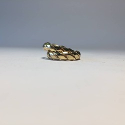 Burgulu halka küpe (2cm)
