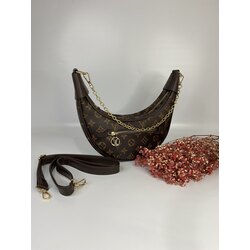 LV POOL MODEL ÇANTA 