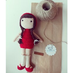 Tiny Kırmızı Başlıklı Kız 