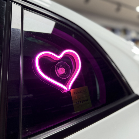 VANTUZLU KALP NEON LED