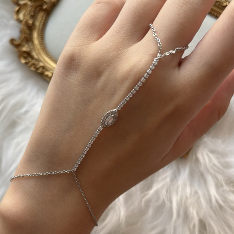 Silver Şahmeran