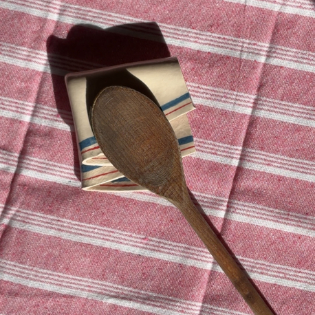 Mendil kaşıklık